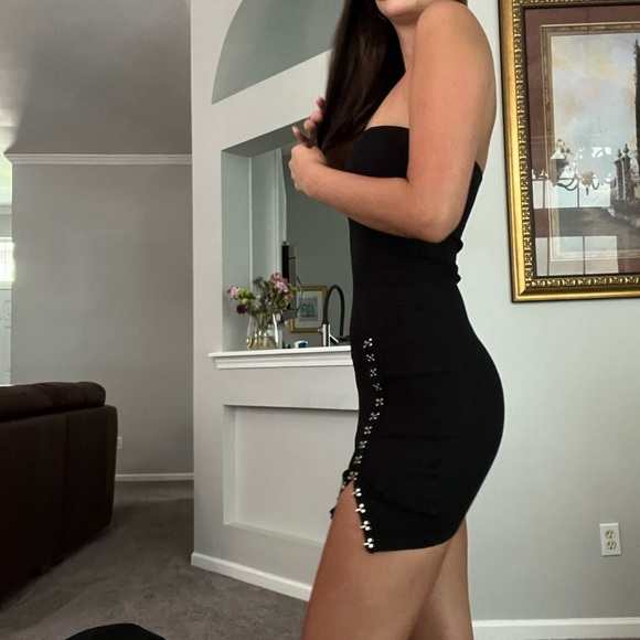 EUC Black Form Fitting Party Mini Dress - Picture 4 of 7